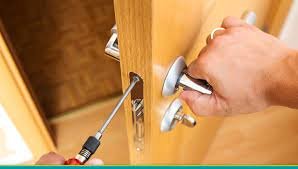 DOOR NOT CLOSING
