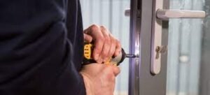 REPAIR DOOR MECHANISM ADEL